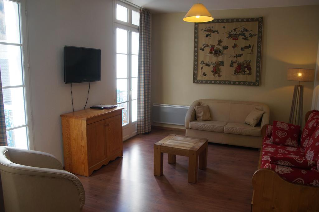 Vacances Perennes Cauterets Rom bilde